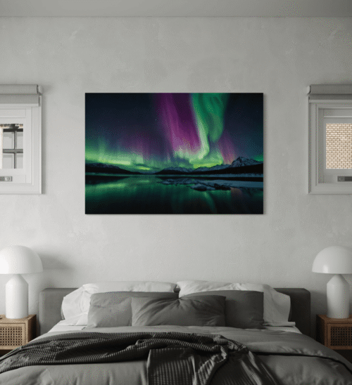 Polarlys over Fjellandskap